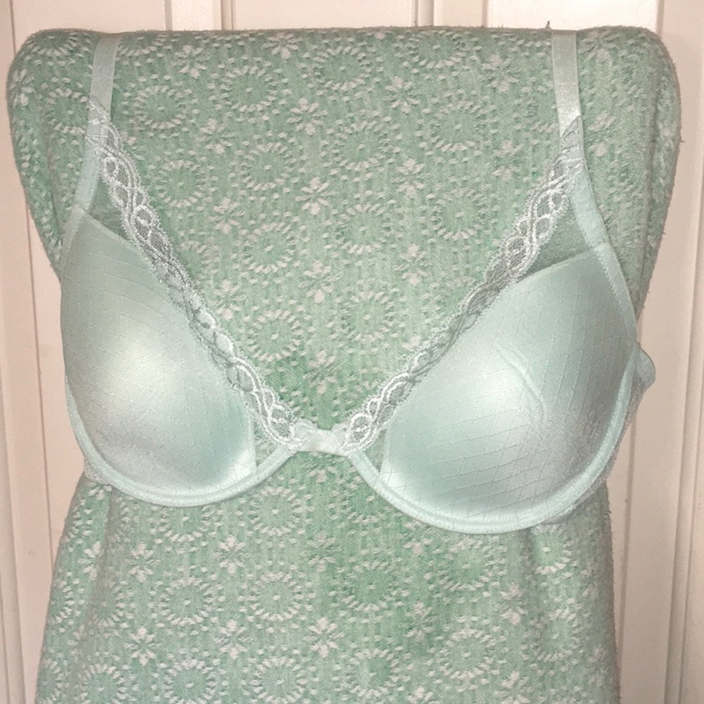 TRUE & Co BRA
